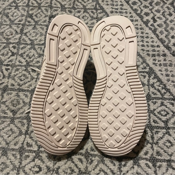 The Trainer by Everlane in Blush NWOB - Picture 6 of 8